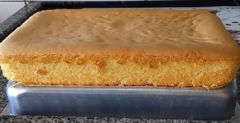 Gâteau Super Moelleux Mets Ta Toque 